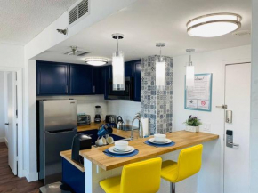 Universal Studios. Amazing 2 bedroom apartment!